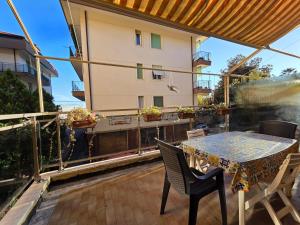 Mogano - By Ligooria