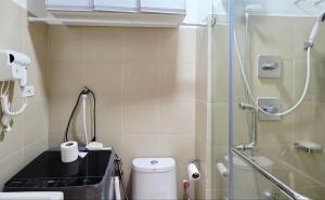 Luxe Vintage with Best View MallofAsia Airport