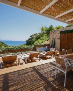 Divinum Mare Luxury Villa with Private Pool & Sea View just 200m from the Beach