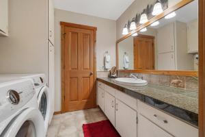 RMR: Thistle 921 Condo in The AspensWilsonWY