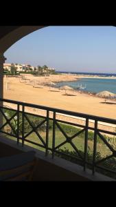 La Vista Beachfront Villa