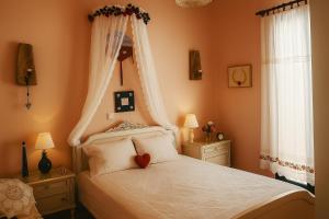 Polytropon Apartments