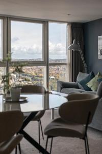 Exclusive 2BR Apartments By Luxus