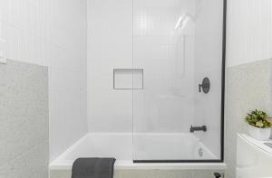 Industrial Style Brooklyn Retreat w Balcony