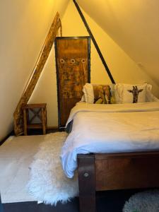 Forest Small house-Nelion