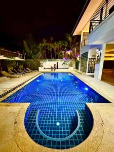 The White House Kamala II