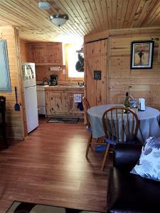 Secluded Cabin on Organic Working Farm in the Ozarks of Northern Arkansas