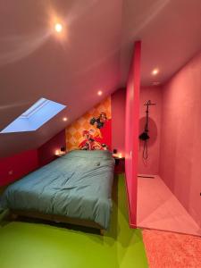 Retro Gaming Corner - Arcade Games - Jacuzzi - Sauna - Switch 2