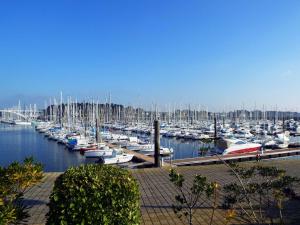 Appartement 3 pièces à La Trinité-sur-Mer avec parking, 4 pers., vue sur port - FR-1-477-99
