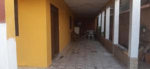 Casa a 50 metros da praia, simples com ótimo custo benefício - Mucuri, Ba