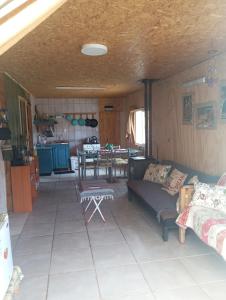 Cabaña lago tranquilo, camino valle exploradores