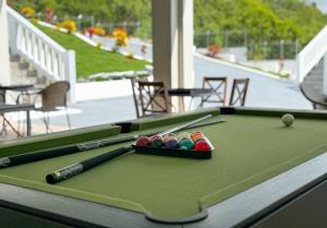 Majestic Heights Bed & Breakfast