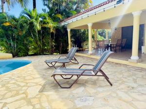 Hispaniola 3 bed, 3 bath Villa with pool & jacuzzi