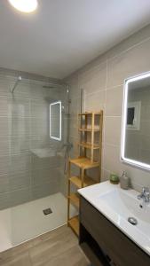 2 bedroom apartment with pool in LEstartit