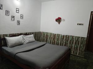 KMT Ooty villa mangal niketen