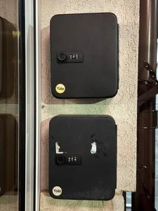 Camera Self Check-In, Non Stop