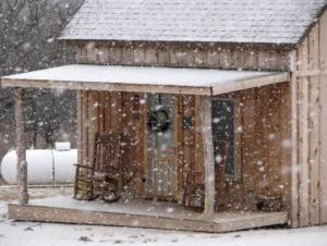 Rustic Cabin Getaway with Prairie Views in Sharon, Oklahoma