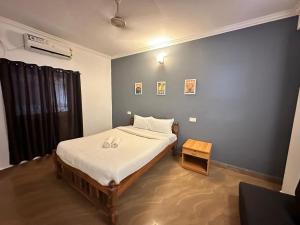Candolim Beach Inn By RIH