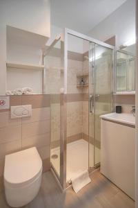 FRGK Goujon 1BR Design 300m Palais & Beaches AC & Ultra-Fast Wi-Fi