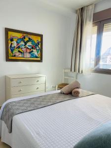 Apartamento con vista al mar y parking.