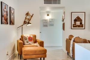 Fun with Friends! Old Town Escape with Outdoor Oasis