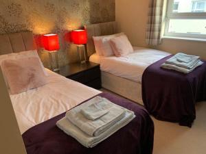 Stylish apartment sleeps 6