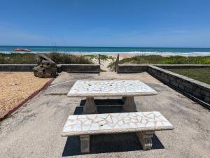 Beautiful Ormond Beachfront House!