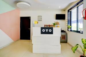 Hotel O The X and Z Hotel