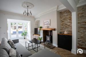 Modern 3-Bedroom Retreat