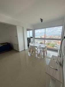 La postal 4 personas con cochera, gimnasio y parrilla