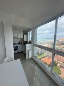 La postal 4 personas con cochera, gimnasio y parrilla