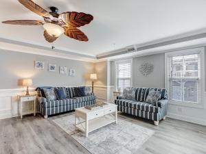 Pelicans Landing 103