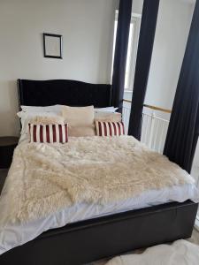 Sea View Apartment, Free Parking