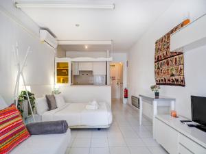 Ferdinand Apartment by Hello Homes Sitges