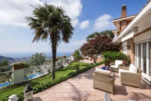 AMORE RENTALS - Villa Auxilia