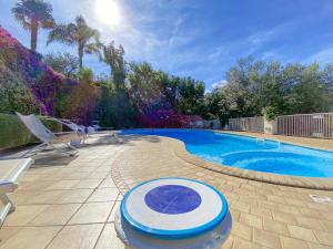 AMORE RENTALS - Villa Auxilia