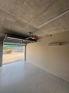 The Quays - Ten at Twilight