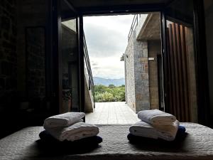 DOXA PETRA Small villa with pool