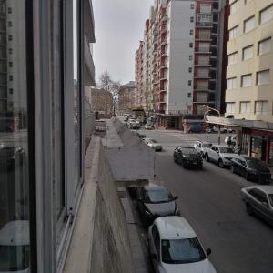 Departamento amplio, a la calle, Plaza Colón