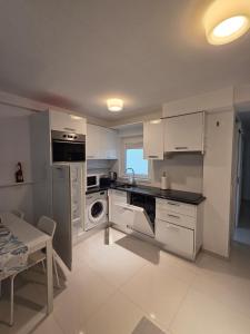 2SEA - Apartamento na praia do Ouro - Sesimbra