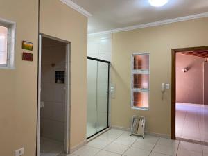 Maravilhosas Suítes Casa das Flores no Centro de Assis SP-Brasil