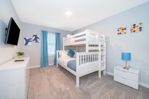 1652AL TOWNHOUSE 5 BED4.5 BA (SANITIZED)