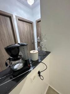 Close to airport, easy access to Medina