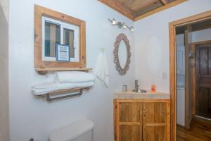 West Bay Unique Home with an amazing oceanview