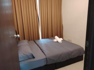 Regalia Suites