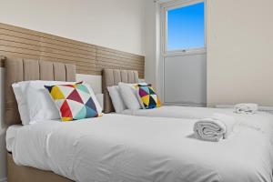 Moxley Residence-2-Bed Home for Business & Leisure