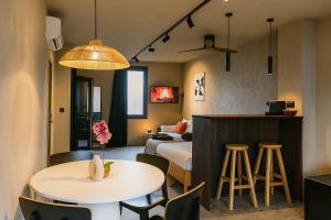 Modern Apartment Terrace Cityview