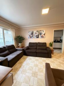 Apto 2 dorm Centro de Capão 3 quadras do Mar box e churrasqueira