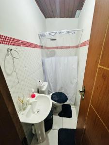 Casa com quarto privativo para cop 30
