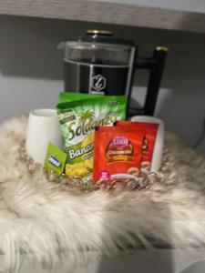 Blue Hole Breeze 5mins Blue Hole 10mins Beach